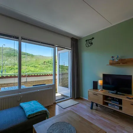 By Dutch Dunes With Sea Views شقة *