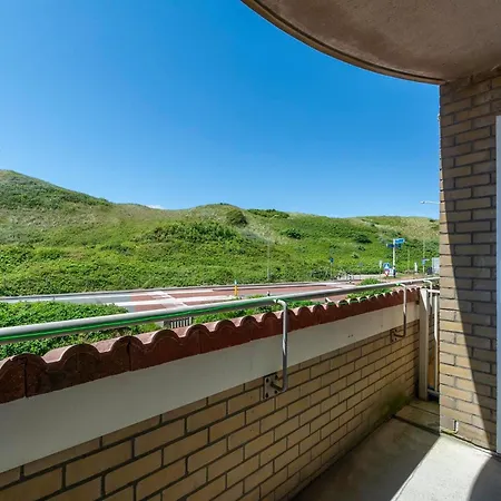 By Dutch Dunes With Sea Views شقة